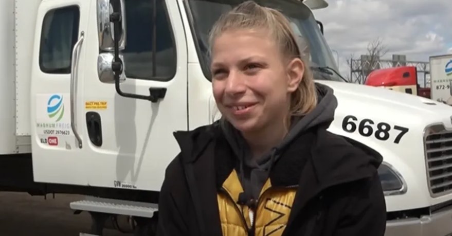 SRPKINJA POKORILA AMERIKU Katarina poslušala očev savjet, sa kamionom u Americi zarađuje bogatstvo