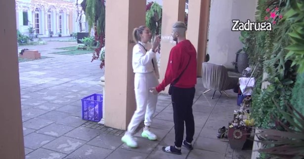OPŠTI HAOS! Ana i Bilal zaratili zbog Bore! Pale nikad žešće prozivke! (VIDEO)
