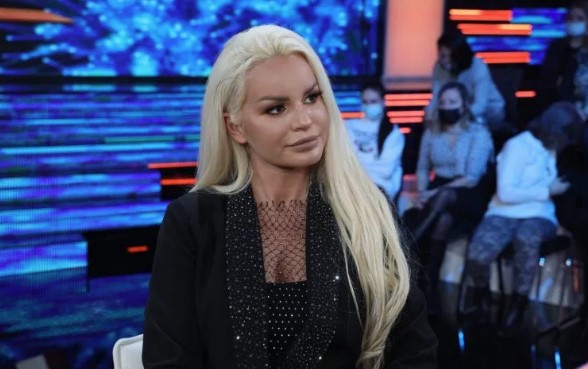 ŠTA ĆE NA OVO REĆI BOSANAC Džidža Stojković pozirala kao za naslovnicu Plejboja (FOTO)