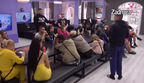 POKUŠALA DA SE POMIRI SA MAJKOM! Miljana ustala i obratila se Mariji nakon što su se odrekle jedna druge (VIDEO)