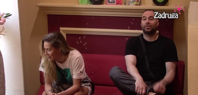 OVAKVE IH JOŠ NISMO VIDJELI! Zvezdan i Ana se prisjetili najljepših trenutaka iz zajedničkog života, osmijesi govore više od hiljadu riječi! (VIDEO)