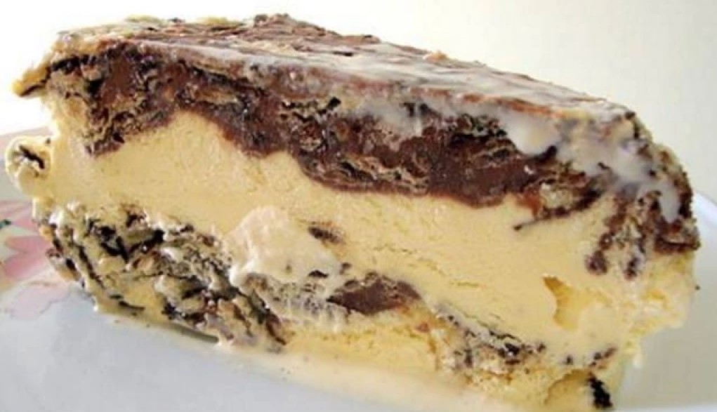SLADOLED TORTA SA NAPOLITANKAMA Ova brazilska poslastica je proglašena najboljom na svijetu