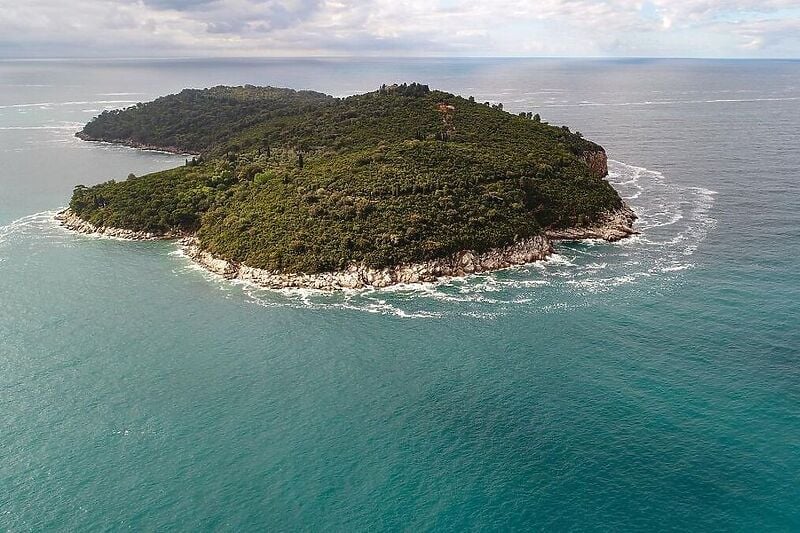 Jeste li čuli za Lokrum? Ostrvo u blizini Dubrovnika s kojeg ne smijete ništa ponijeti (FOTO)