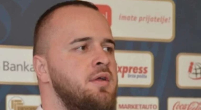 NOVI DETALJI INCIDENTA U BANJALUCI Kamere snimile napad na Dejana Kostića Delu