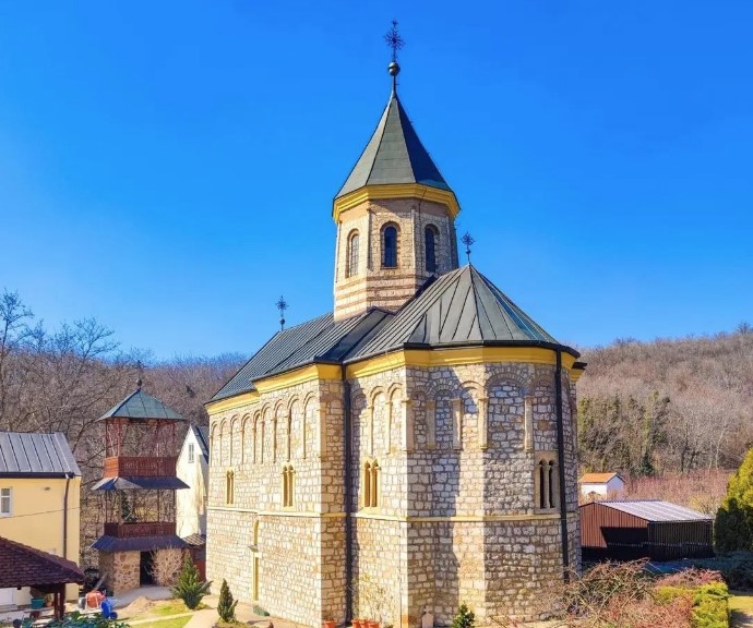 SRPSKA SVETA GORA! Vojvođansku planinsku ljepoticu krasi veliki broj manastira, a evo i zašto je na Fruškoj gori podignuto toliko svetinja (FOTO/VIDEO)