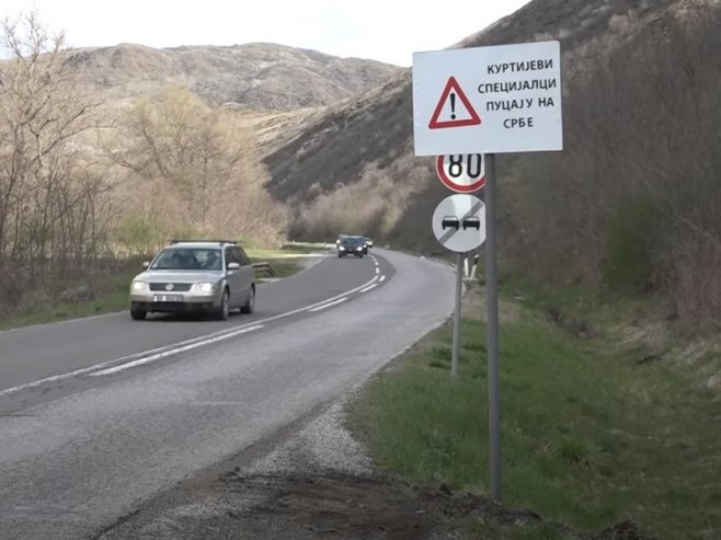 "KURTIJEVI SPECIJALCI PUCAJU NA SRBE" Znak upozorenja u Zvečanu (VIDEO)