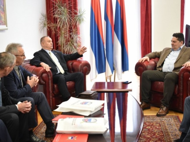 Stevandić sa delegacijom Organizacije starješina Vojske Republike Srpske