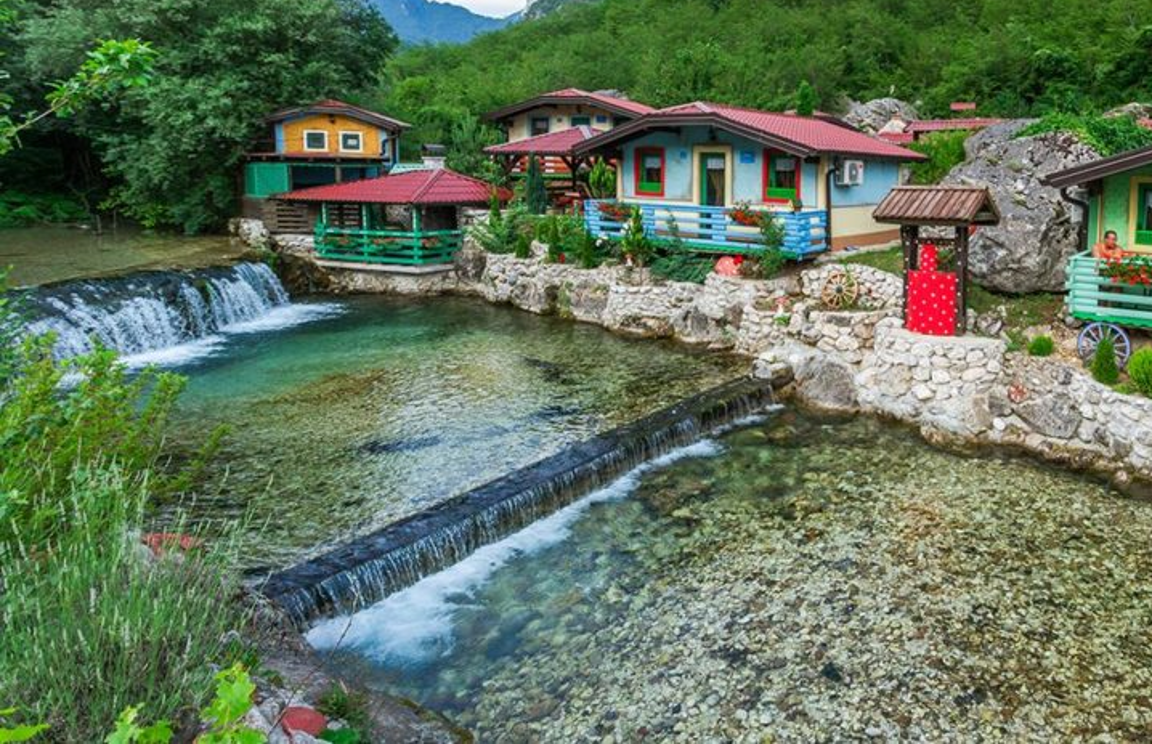 SELO KAKVOG NEMA NIGDJE NA SVIJETU Bajkovito mjesto kod Jablanice raj za oči i dušu