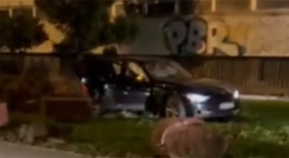 U stravičnom sudaru u Sarajevu povrijeđene bh. misica i voditeljka (VIDEO)