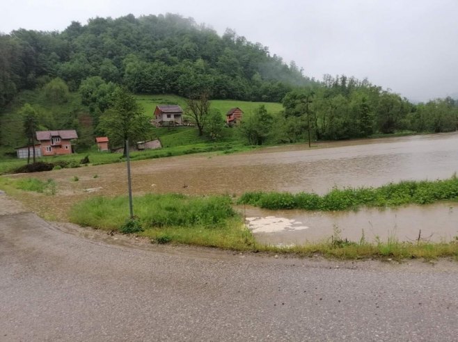 SVE DEŽURNE EKIPE NA TERENU Vodostaji Une i Sane u blagom porastu