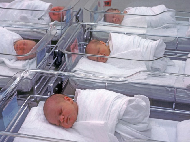 DOBRO NAM DOŠLE Srpska bogatija za 23 bebe