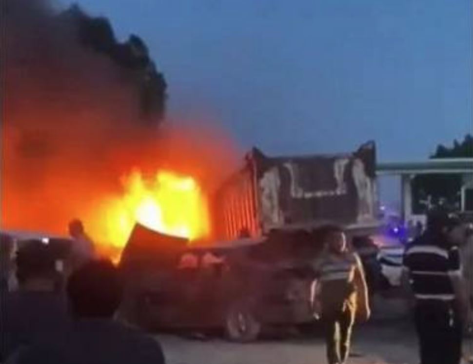 Najmanje 12 osoba poginulo, 31 povrijeđena u lančanom sudaru u Turskoj (VIDEO)