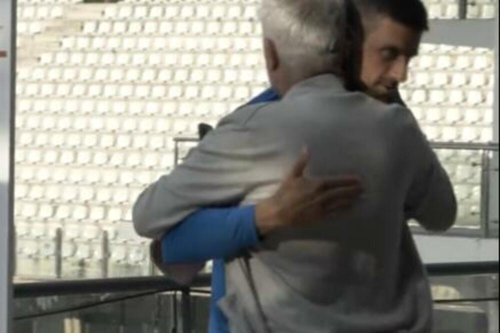 NOLE IMA SPECIJALNU PODRŠKU SA TRIBINA Murinjo došao da gleda Đokovića, a o njihovom emotivnom susretu bruji cijeli svijet (VIDEO)