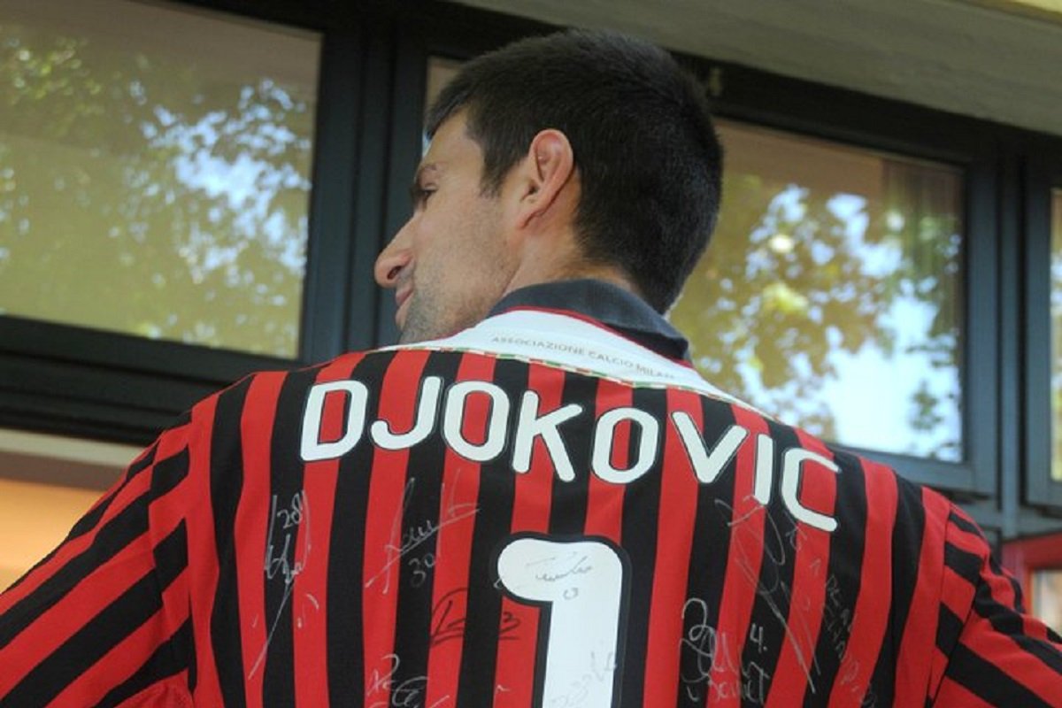 POLUFINALNI DUEL Đoković će na "San Siru" bodriti Milan u Ligi šampiona