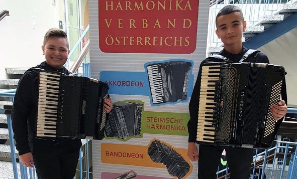 NEUSTRAŠIVI "MOMCI" Nova zlata na prestižnim takmičenjima za Đorđa Perića i Nemanju Kalajdžića