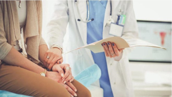 Izašla s posla 28 minuta ranije i dobila otkaz: Doktorka tužila bolnicu i dobila 400.000 evra