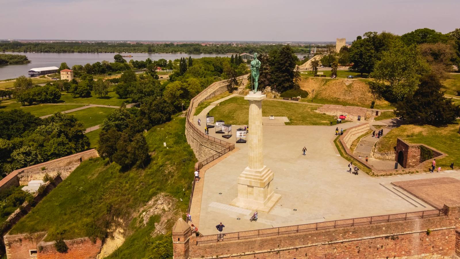 Počasna artiljerijska paljba povodom Dana pobjede