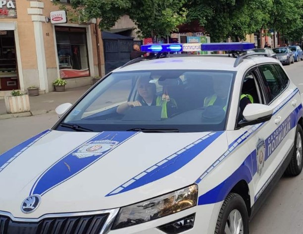 HOROR U BEOGRADU Tijelo muškarca u lokvi krvi nađeno u stanu