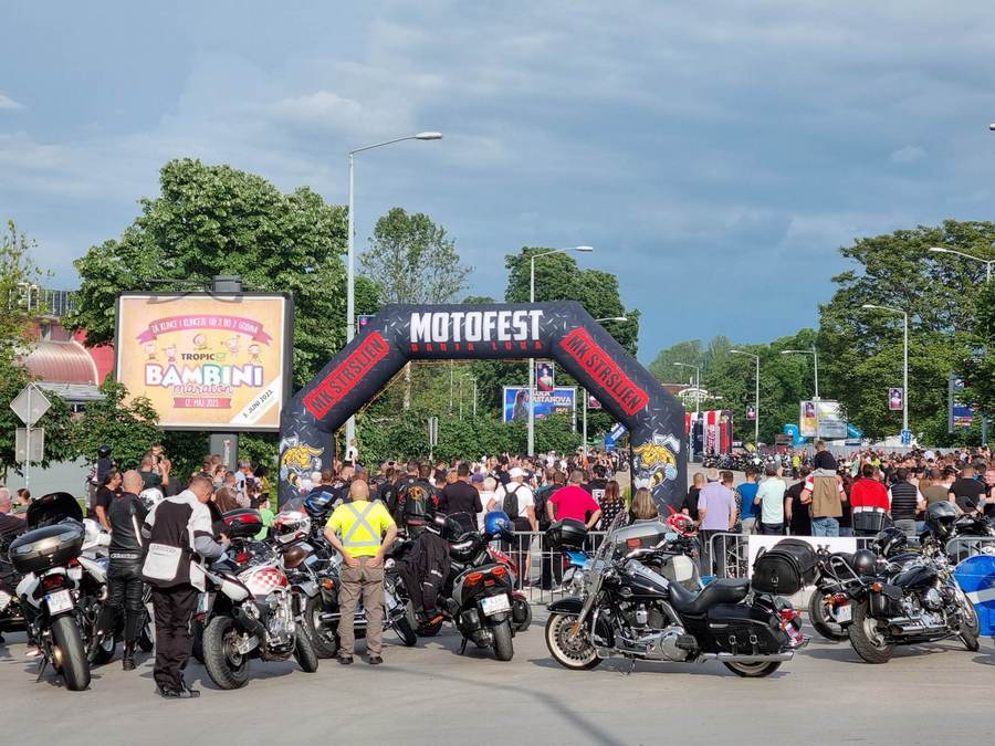 MOTOFEST BANJALUKA Posjetioci uživali u akrobacijama, grad „okupiran“ dvotočkašima i gostima (FOTO/VIDEO)