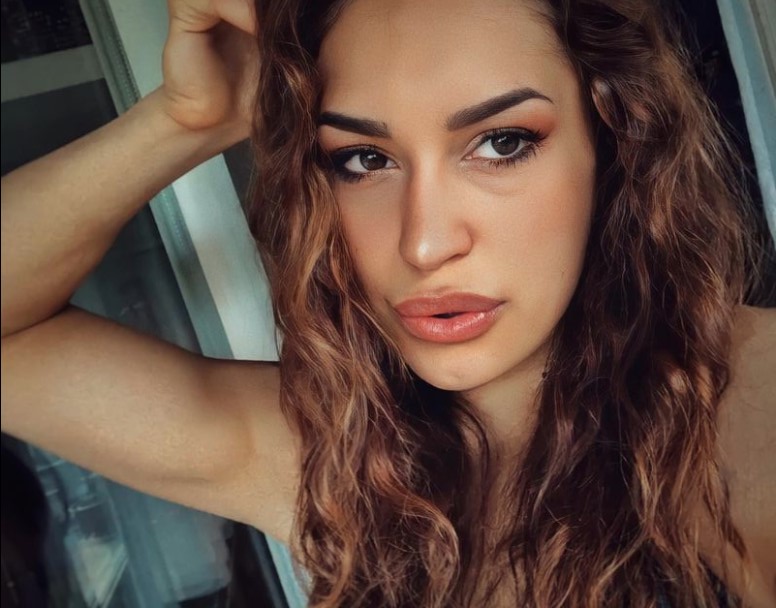 NAĐA MILIJANČEVIĆ OSVANULA NA SAJTU ZA ODRASLE Mišićavo tijelo duguje treninzima i borilačkim vještinama! (FOTO)