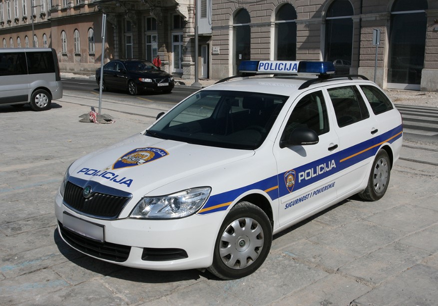 DETALJI JEZIVE SAOBRAĆAJKE KOD OMIŠA Poznato zdravstveno stanje povrijeđenih u udesu: Jedna osoba poginula