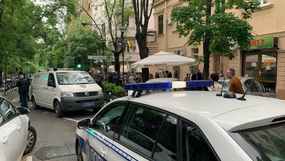 "LEGAO SAM PORED MRTVE DRUGARICE" Dječak preživio napad u školi praveći se da je mrtav, majka iznijela detalje koji lede krv u žilama