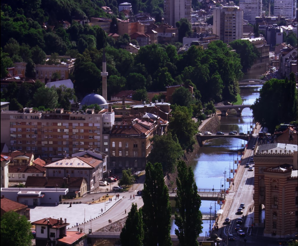 ŠOKANTAN OGLAS! U Sarajevu se izdaje „stan“ od 12 kvadrata! Više liči na hodnik, a cijena je tek šok! (FOTO)