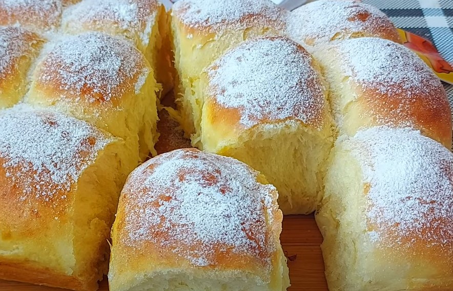 Recept koji je jako tražen: Bakine starinske buhtle sa orasima, uživaćete u ukusu