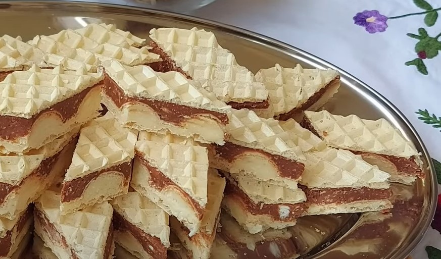 KINDER OBLATNA Desert koja se pravi za velike svečanosti