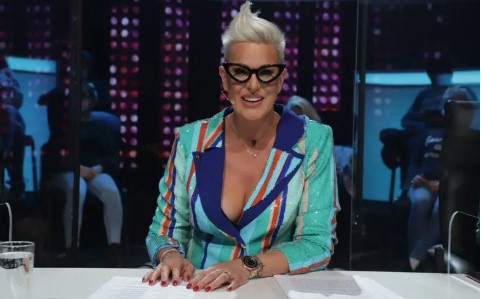 Ovo od nje niko nije očekivao: Tijana Dapčević zapjevala Stojin hit, publika u šoku (VIDEO)