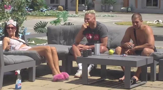 Slađa šokirala sve neznanjem, pa se nasmijala sama sebi! (VIDEO)