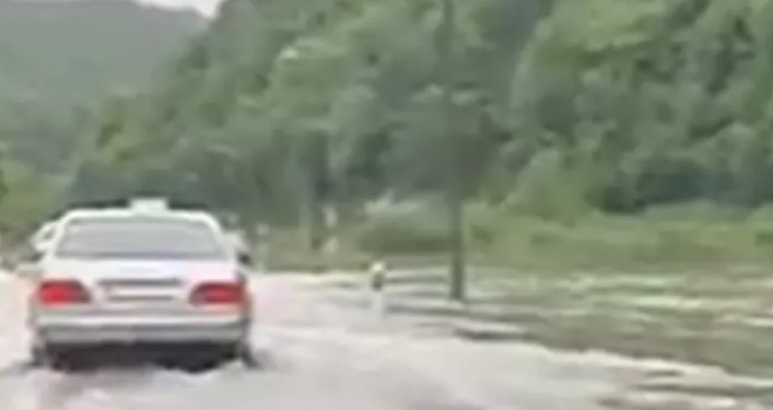 Izlila se rijeka Una u mjestu Špilja i na izlazu iz Kostajnice