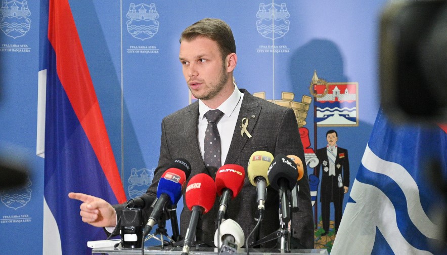 PROBLEMI U GRADSKOJ UPRAVI Poslovnik je i zvanično prekršen, desiće se presedan u Skupštini!