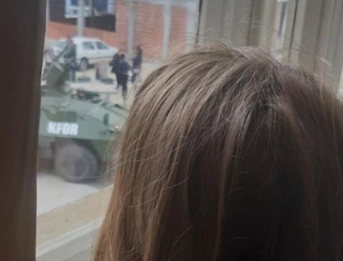 SLIKA DANA Fotografija djevojčice sa Kosova će vas rasplakati (FOTO)