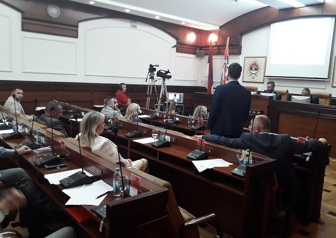 "OVO JE NEČUVENO" Sjednica Skupštine grada Banjaluka prekinuta, došlo samo 10 odbornika