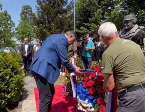 DODIK SE POKLONIO Obilježeno 20 godina od smrti komandanta Talića koji je zadužio srpski narod (FOTO)