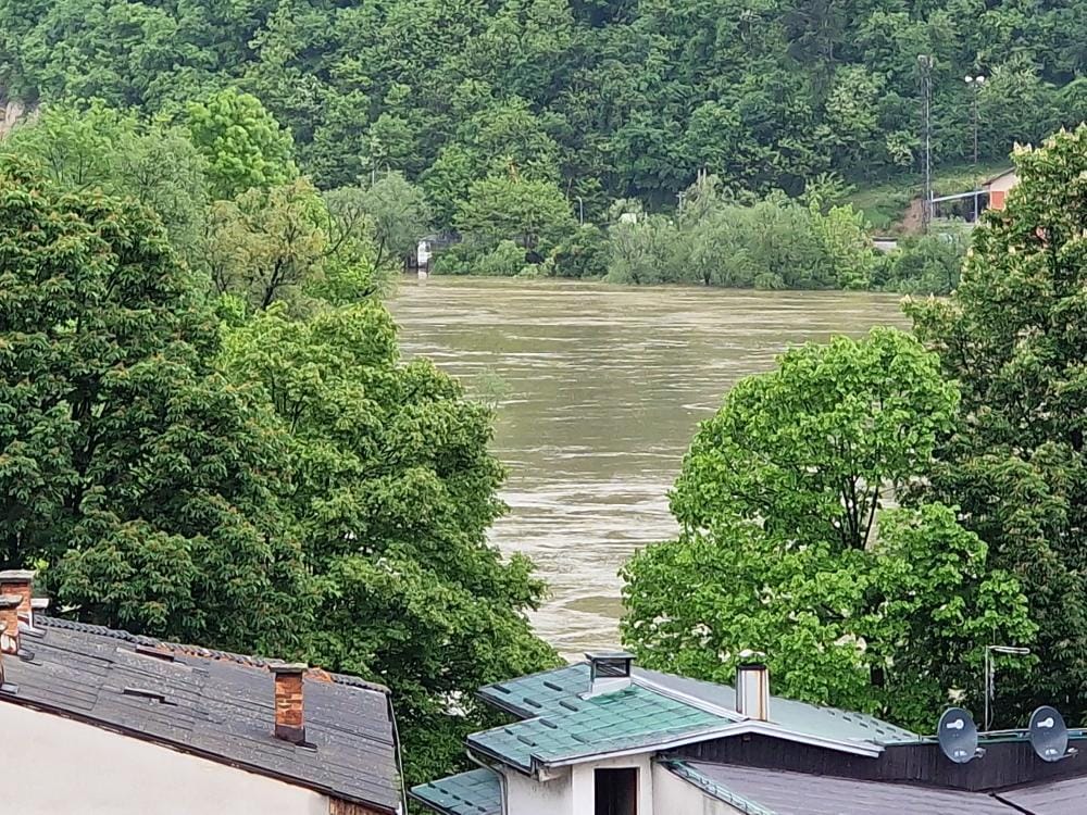 VANREDNE INFORMACIJE IZ AMS RS Zatvoreni granični prelazi