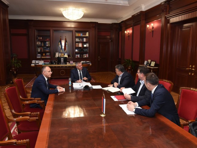Višković sa predstavnicima "Celeksa": Interes za dalje proširenje proizvodnje (FOTO)