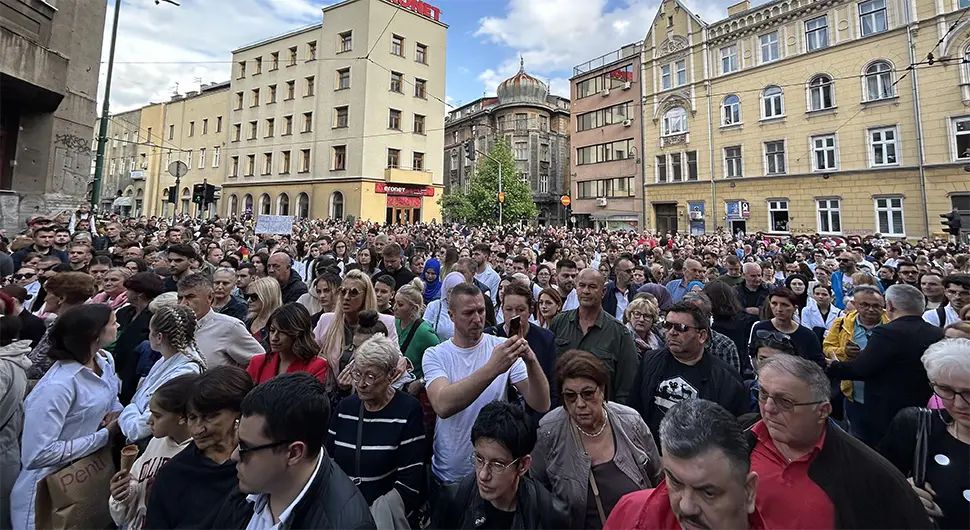 Skup u Sarajevu nakon nesreće u kojoj je stradala mlada doktorica