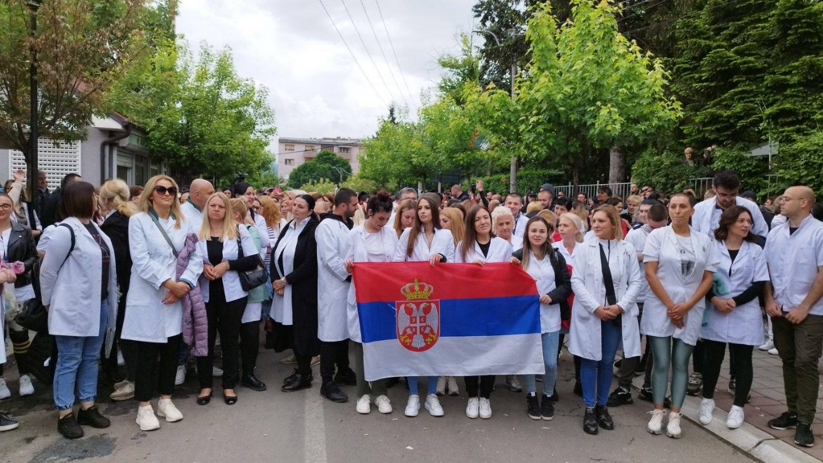 ZABRINUTI ZA SOPSTVENU SIGURNOST Srbi sa Kosova i Metohije izlaze na mirni protest