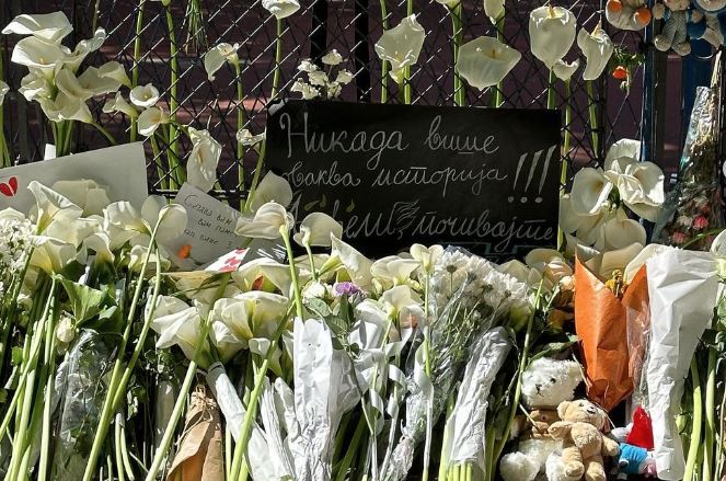 "MOLIMO ZA OPROŠTAJ ŠTO TE NISMO SAČUVALI U OVOM SVIJETU..." Potresna čitulja porodice od djevojčice koja je podlegla povredama nakon 12 dana borbe za život