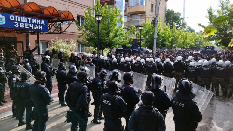 OŠTRA REAKCIJA SRPSKE LISTE Kurti crta mete na čelo Srbima i govori o mirnim protestima: Da li on misli da smo senilni?