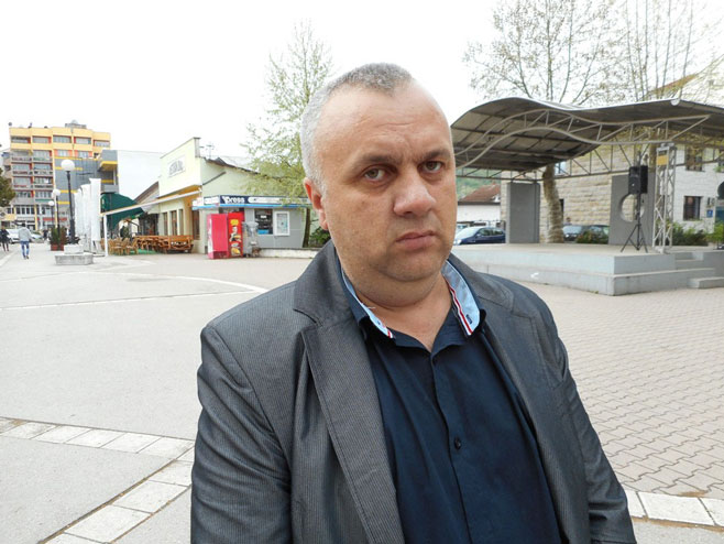 "ISTOČNA ALTERNATIVA" POSLALA JASNU PORUKU "Američki i britanski ambasadori nepoželjni na parastosu Srbima!"