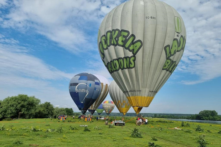 Srpska Kapadokija na sat vremena od Beograda i jeftinija od Turske (FOTO)