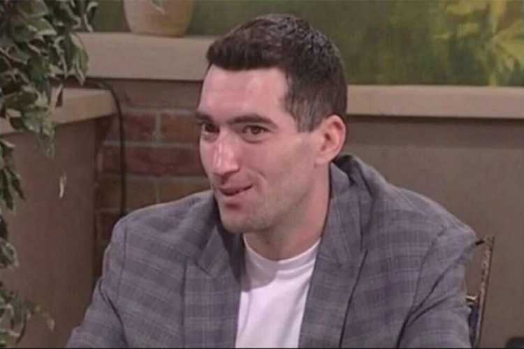 SVOJE PREZIME ČESTO JE KRIO Ko je sin Tome Zdravkovića? Imao je samo 13 godina kada je pjevač preminuo