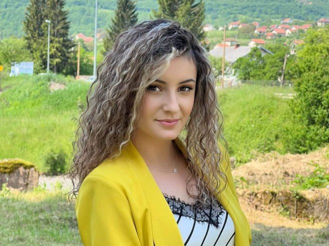 Nevena Dronjak iz Drvara talenat za pisanje kruniše brojnim nagradama