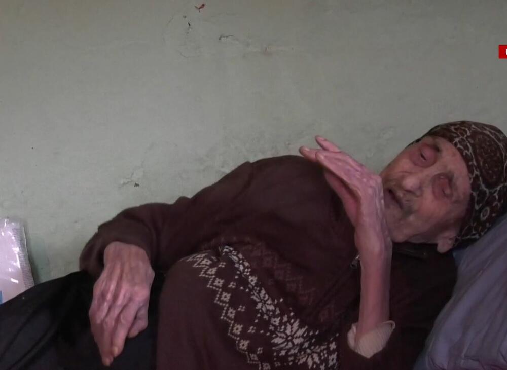 "NE MOGU DA ŽIVIM, NE MOGU DA UMREM" Baka Đurđa (114) sudnji dan čeka u nehumanim uslovima