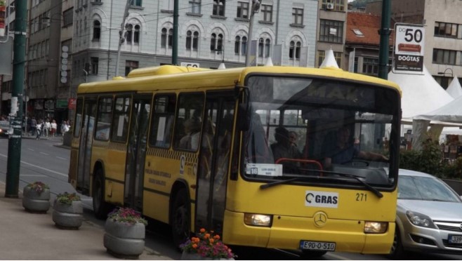 SARAJKA PALA U AUTOBUSU Zadobila povrede opasne po život