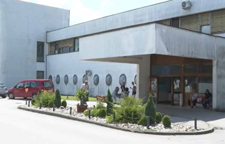 U HODNICIMA POPLAVE I KANTE TOKOM PADAVINA Prijedorski medicinari očajni, traže pomoć od nadležnih