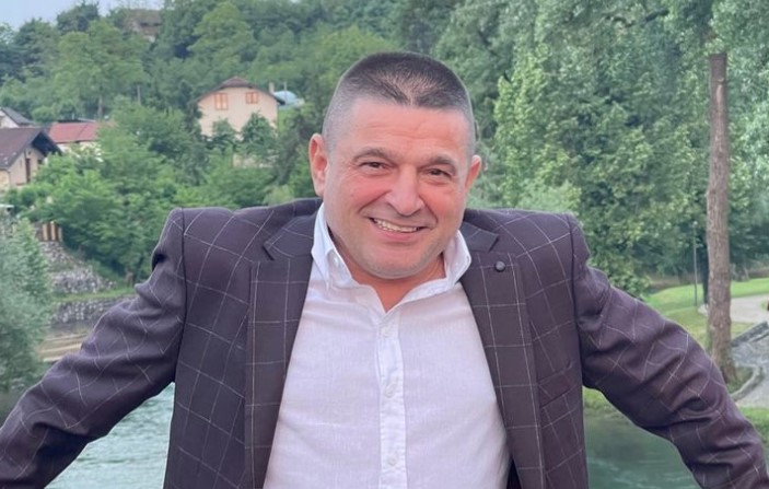 OVAJ ČUVENI HIT ZNATE SIGURNO! Pjesma Baje Malog Knindže krije veoma tužnu priču, evo o čemu se radi